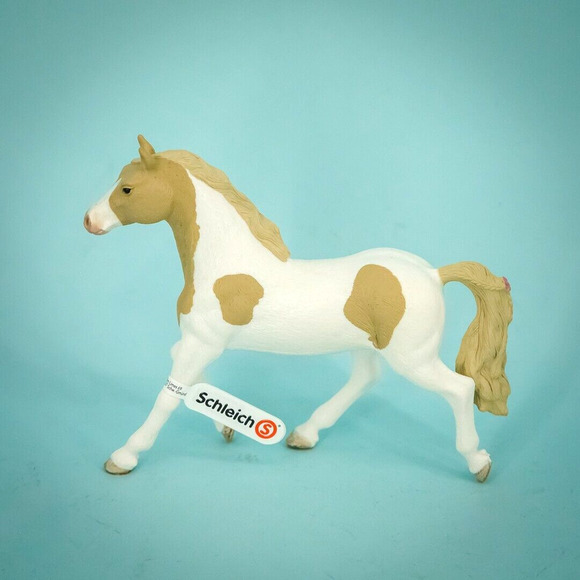 Schleich White Tan Paint Horse Mare Farm Equine Toy Figurine D-73527 NEW - Picture 1 of 5